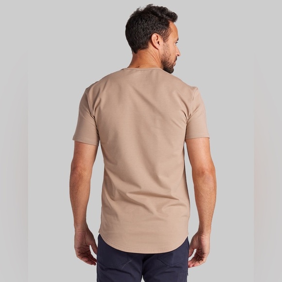 Bylt Basics Curve Hem Lux Short Sleeve Gym T Shirt Light Pink - Picture 2 of 9